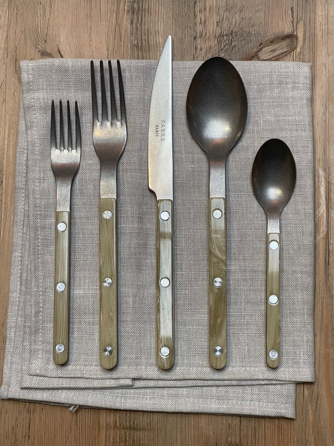 2 Bistrot Vintage, Faux horn 5 piece place setting